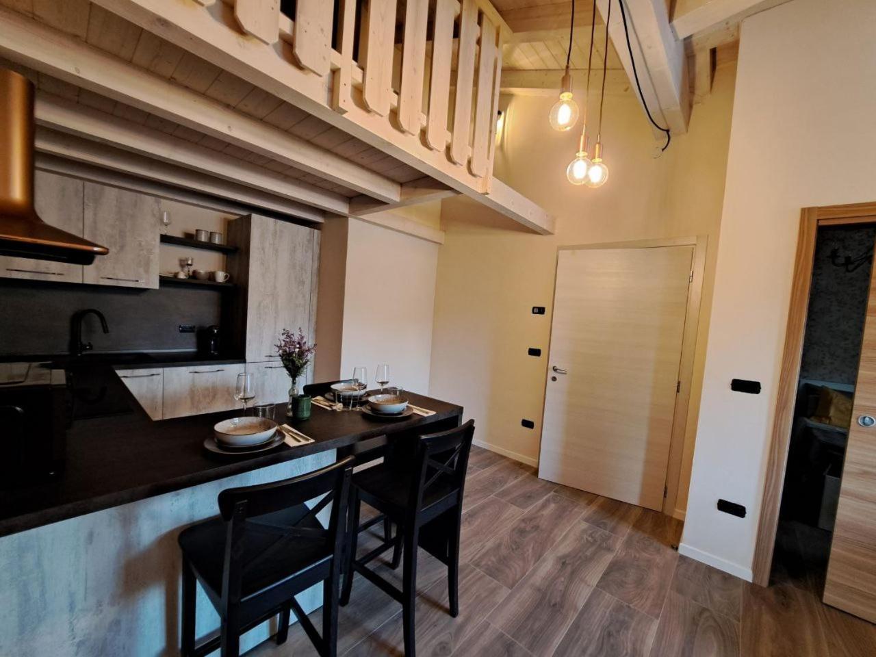 La Via Dei Castelli Apartments Tassullo Bagian luar foto